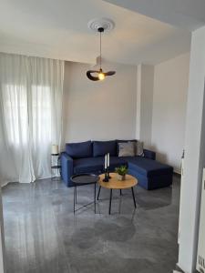 CenterBlue Apartment