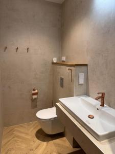 ZenTen Apartment