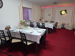 Pensiune Restaurant Rustic Home Tarnaveni
