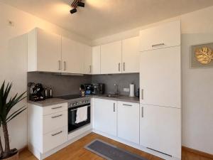 YUVA HOMES Apartment Kaufering - quiet & central