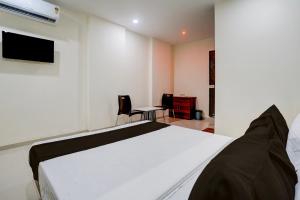 Super Hotel O Elegance Inn