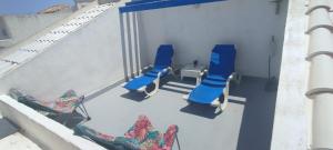 APARTMENT, BEACH FRONT COMPLEX ,ROOF-TERRACE UK Tv