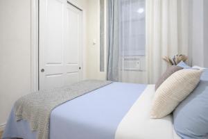2 BD Gorgeous Gem next to Central Park
