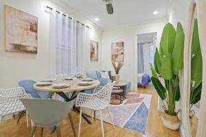 2 BD Gorgeous Gem next to Central Park