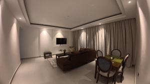 ATRIA WESTLANDS at URBAN DREAMS APARTMENT