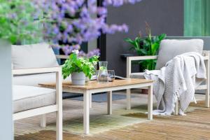 Esplanaadi 10 Studio with Terrace, Close to Beach