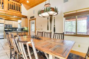Blue Lake Springs Log Cabin dog friendly