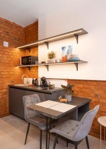 The Hidden Gem - 4 smart and quiet studio apartment block