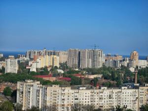 Видовая квартира премиум-класса в центре города вблизи моря