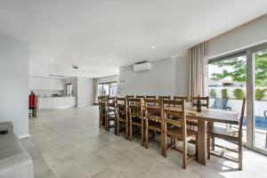 Villa Lilas 8 Bed Central Albufeira Pool Villa