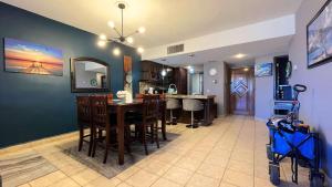 Cozy Fourth-Level Resort Condo Princesa D-409