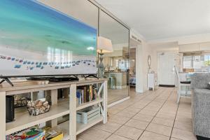 Miramar Beach Retreat - Beachfront & Poolside