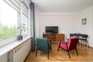 Wola Anielewicza Boutique Studio by BookingHost