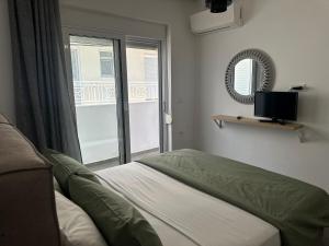 Rodini Inn