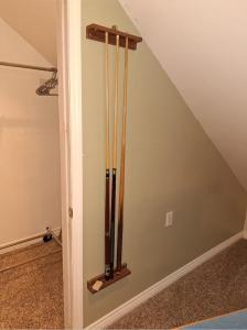 Large 4 Bdr 1 and half Baths with private Pool in Upscale Area