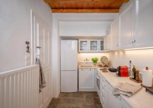 Oneiro Serifos House