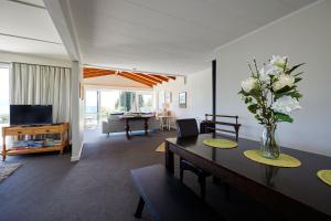 Expansive Views, Spacious, Large Yard - KK24113