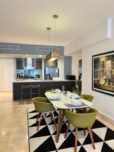 Yoo Panama Luxury Ocean View Apartment