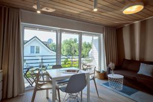 Comfortable 2-room apartments close to the beach