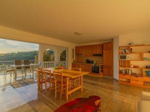 1 Villa by the sea