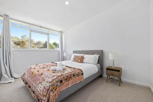 OConnor Poolside Elegance Near City 4BR House