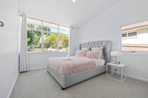 OConnor Poolside Elegance Near City 4BR House