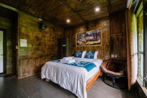 Ha Giang Xanh Retreat - Private Motorbike, SUV, Jeep Tour & Motorbike Rental