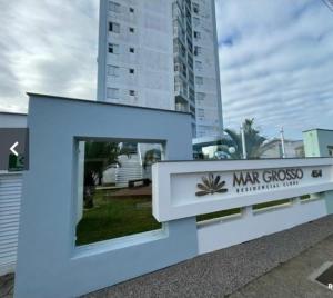 Apartamento de 3 Quartos com Vista para o Mar a 5 Minutos da Praia