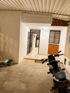 Casa Moderna 3 Habitaciones, Aire y Parqueadero