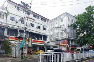 RedDoorz near Sam Ratulangi Manado