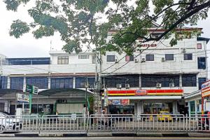 RedDoorz near Sam Ratulangi Manado