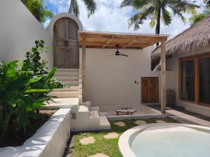 Villa Vanilla, 2Bed, Kuta Central - please read ad