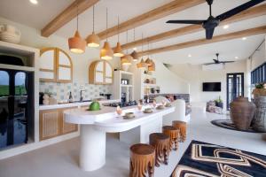 3BR Tumbak Bayuh with balcony bath & stunning view