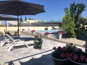 1 Villa Colonia