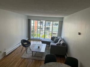 Modern Vancouver Apartment Near Downtown - BC Place