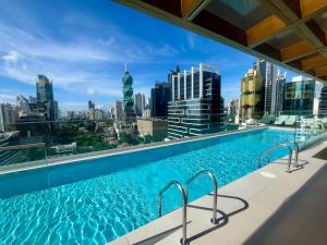 Apartment in Obarrio with Rooftop,Pool and View