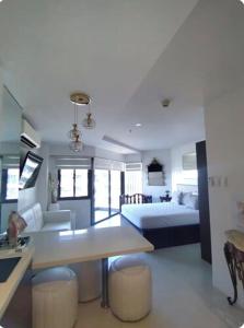Luxury Studio wit Sea View
