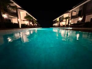Double Rock Beach Hotel