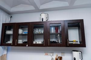 Serena Road Villa- Anmo Suites