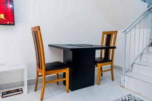Serena Road Villa- Anmo Suites