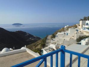 Panorama Rooms Anafi-Island Greece