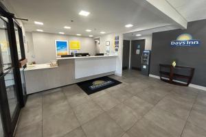 Days Inn by Wyndham Atlanta Stone Mountain