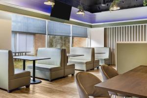 Days Inn by Wyndham Sudbury & Conference Centre