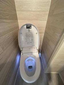 Shinjuku # 201 5 minutes from Okubo station Free WIFI