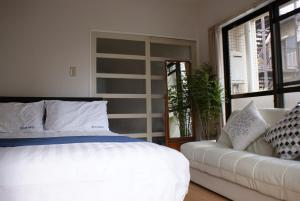 Shinjuku # 201 5 minutes from Okubo station Free WIFI