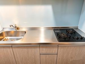 Hua HOTEL 3 minutes from Dobutsuen-mae station Tennoji business district Entire building Direct access to Namba Tsutenkaku within walking distance Maximum 7 people