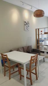 Chambers Resident By GET