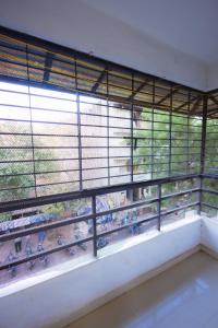 Nirrtul 203 2BHK Apartment Cozy & Quite