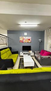 Homestay Acacia Park