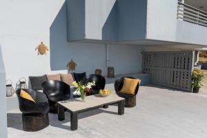 Mary Luxury House
